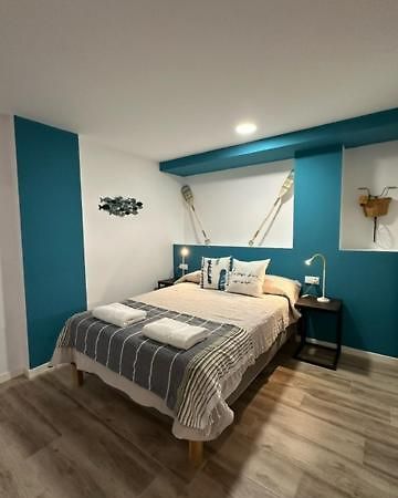 Apartamentos 1240 Benlloch 瓦伦西亚 外观 照片