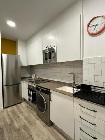 Apartamentos 1240 Benlloch 瓦伦西亚 外观 照片