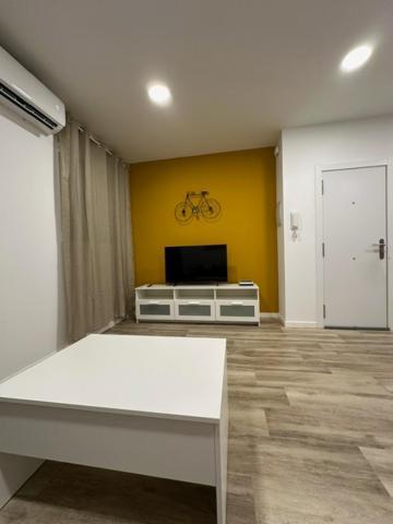 Apartamentos 1240 Benlloch 瓦伦西亚 外观 照片